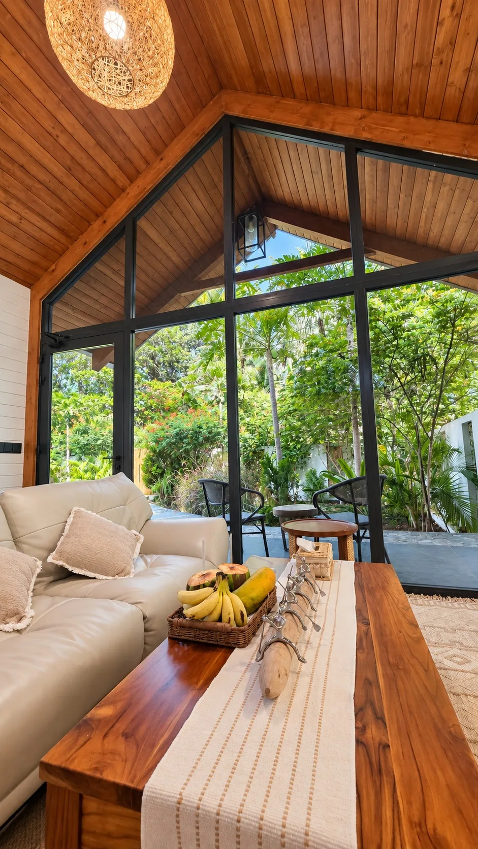 Garden views from the living room — Standard villa, Casa di Legno Resort